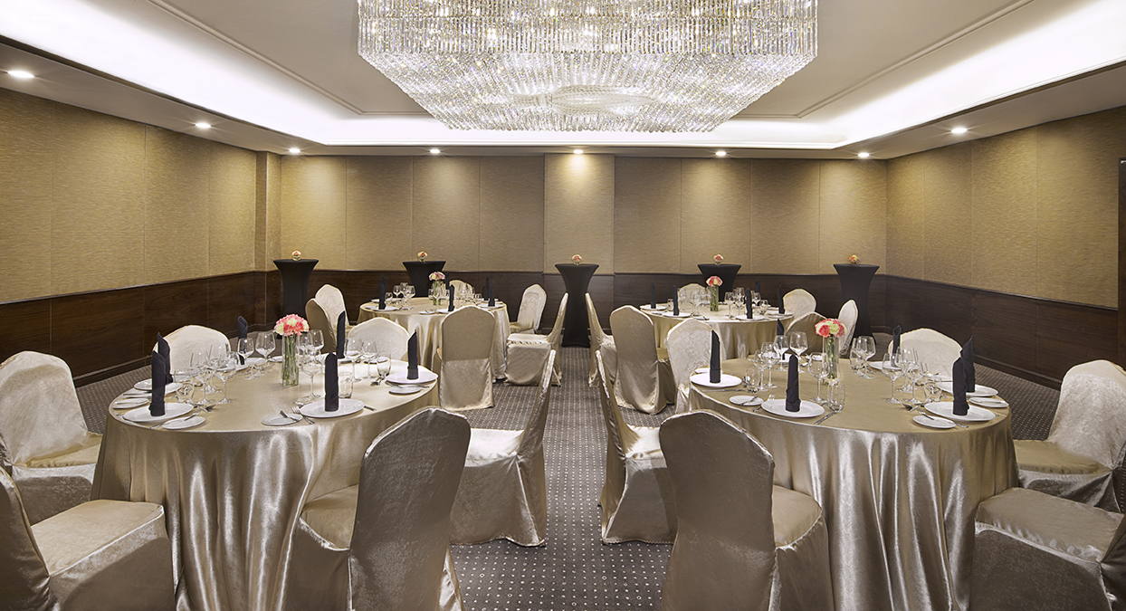 Melbourne Hall event space at Park Regis Kris Kin